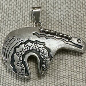 TS Sterling Silver Bear Pendant X Large Southwestern Native Navajo Style 29g